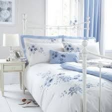 مفارش سرير رقيقة 2021 اشيك مفارش السرير2021 شبكة سيدات مصر