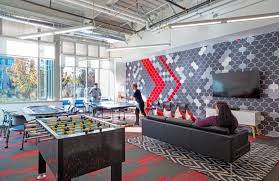 While apple has gone for a flying saucer design, samsung's new silicon valley offices look more like a giant rubik's cube. Comcast Silicon Valley Innovation Center Blitz Archello