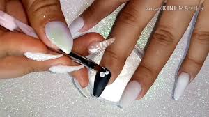 Las uñas acrilicas se forman por la combinación de un polímero en polvo y un liquido especial. Unas Acrilicas Negro Mate Y Blanco Con 3d Youtube