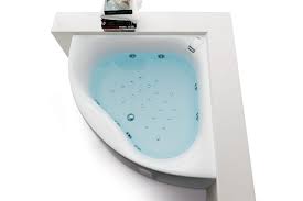 Il gruppo treesse spa dedica un'intera linea alle vasche da bagno classiche in modo da soddisfare le esigenze di tutti: Treesse Vasca Idromassaggio Everyday Tomasi Bagnodesign E Shop