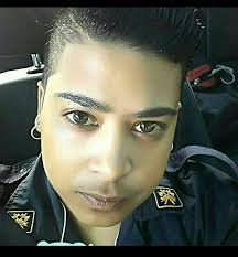 A Cape Town firefighter has died while extinguishing a vegetation fire