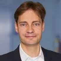 PET FILMS VS. UV COATINGS FOR LITHIUM-ION BATTERY CELLS