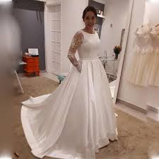 Einfache v neck sleeveless ballkleid spitze brautkleider. Grosshandel 2020 Einfache Satin A Linie Brautkleider Spitze Lange Armel Bodenlangen Kleid Braut Formal Kleid Plus Grosse Vestido De Noiva Von Magicdress2011 110 92 Auf De Dhgate Com Dhgate