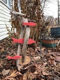 Driftwoodart Diy Fish Wood Sculpture Garden Yard Ideas Driftwood Art Outdoor Decor