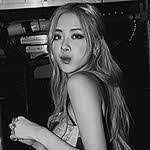 Rosalyn Desouza's Instagram, Twitter & Facebook