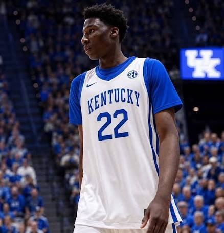 KENTUCKY RECRUITING NEWS: 2026 five-star center Yann Kamagate is reportedly  planning to reclassify to the 2027 class, with Kentucky, Arkansas, Duke,  Arizona and USC among the schools involved. Kentucky could be a