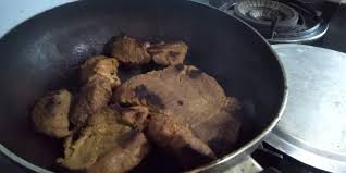 Dapatkan resepi penuh daging salai masak lemak di: Buat Sendiri Daging Salai Untuk Masak Lemak Cili Padi Cahaya Hayati