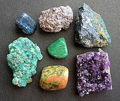 10 Steps To Help You Identify Any Mineral Minerals Minerals And Gemstones Mineral Identification