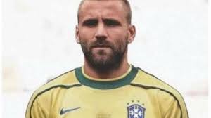 Luke carlos o'reilly — time lost 05:44. This Video Proves That Luke Shaw Is The English Roberto Carlos Youtube
