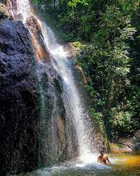 Add these and more to your travel plan. 15 Gorgeous Waterfalls In Malaysia Even Beginners Can Hike To