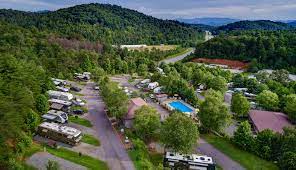 Waters edge is located on highway 24 in newport, north carolina, just minutes from morehead city and a short drive to local beaches. Great Outdoors Rv Resort