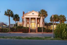 An ideal location with small town charm and convenient features makes fountain inn villas a place. Historic Charleston Properties For Sale Downtown