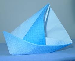 Idee deco bapteme bapteme garçon déco chambre turquoise lettre en bois prénom thème bonbons deco baptême garçon lettres décorées quel type de pliage de serviette est le plus facile, élégant et à la fois pratique à réaliser? Pliage De Serviettes De Table En Papier Pliage De Papier Origami Deocration De Table Plier Du Papier Decor De Table Origami Serviettes En Papier