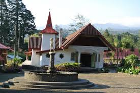 Beautiful Church In El Tirol San Rafael Heredia Costa Rica Costa San Rafael