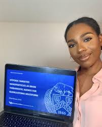 Angie Dutton's Instagram, Twitter & Facebook