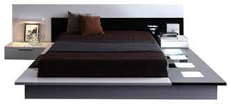 Bed is available in queen & king sizes. Modrest Impera Contemporary Lacquer Platform Queen Bed Contemporary Platform Beds By Modern Miami Furniture