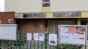 ( badminton eps marie curie pierre ). Toulouse Apres L Incendie De Leur Ecole Les Eleves De Pierre Et Marie Curie Retournent En Classe