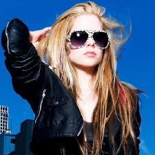 #music #guitar #beauty #revel #avril lavigne #wallpaper #background #iphone. Amazon Com Hot Avril Lavigne Hd Wallpapers Appstore For Android