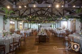 The Trolley Room At Cannon Green In Charleston Sc Photography Carmen Ash Photography Charleston Wedding Venues Downtown Wedding Wedding Reception Venues