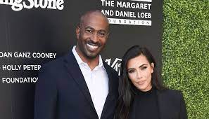 His birth name is anthony kapel van jones and he is currently 52 years old. Kim Kardashian Responds To Van Jones Dating Rumors
