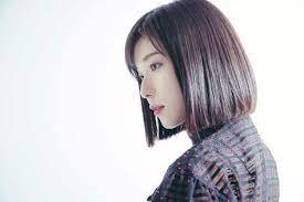 pin on 女優の写真