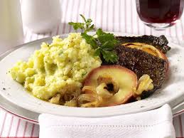 Rheinische Kuche Reibekuchen Sauerbraten Co Rheinische Kuche Reibekuchen Sauerbraten
