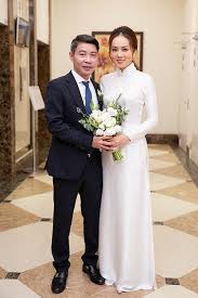 Trong đó yêu cầu tất cả doanh nghiệp hoạt động sản xuất trong khu công nghiệp phải tổ chức xét nghiệm cho 100% lao động trong công ty. Thá»i Tráº» Cá»§a Nsnd Cong Ly Ngoi Sao