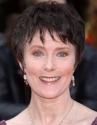 Julie Tobin's Instagram, Twitter & Facebook