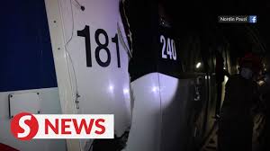 Seramai 47 orang cedera parah sementara 166 orang cedera ringan dan kesemuanya dah digegaskan ke hospital. Train Driver Involved In Lrt Kelana Jaya Line Collision Tests Negative For Drugs Youtube