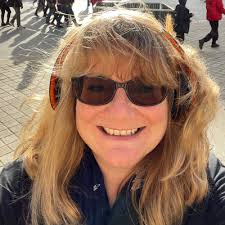 Jayne Nelson (@kakapojayne@mas.to)