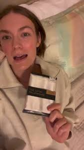 Video Review of KITSCH Satin Pillowcase