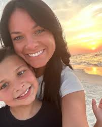 Kimberly Mcmahan's Instagram, Twitter & Facebook