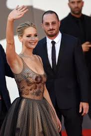 And plans to elope with boyfriend darren aronofsky this summer! Jennifer Lawrence Talks About Her Ex Boyfriend Jennifer Lawrence Darren Aronofsky Jennifer Lawrence Hot