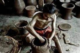 Ilustrasi tukang periuk dan tanah liat. Kesempatan Dari Sang Tukang Periuk Satu Harapan