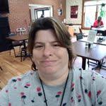 Sonya Dellinger's Instagram, Twitter & Facebook