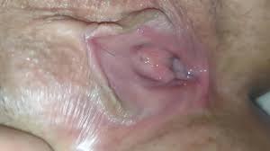 El coño apretado de mi vecinita, bien llena de leche y rosada despues de  unas metidas de pene, preñada despues de esto, close up FHD creampie -  XNXX.COM