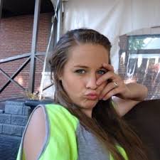 Abigail Burke (@abigailqt14)