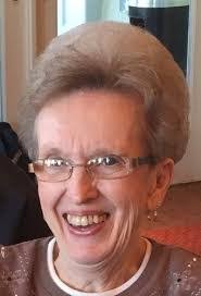 Georgia Holmes's Instagram, Twitter & Facebook