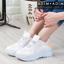 Kadin Gunluk Spor Ayakkabi Fiyat 159 99 Tl Numara 36 40 Renk Beyaz Siyah Urun Kodu A192ysms0003 Detayli Ince Ayakkabilar Kadin Spor