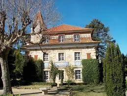Slightly off the tourist grid, caldas da rainha offers visitors an authentic taste of portugal, just one hour north of lisbon. Museu De Ceramica Caldas Da Rainha Wikipedia