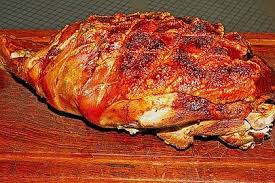 Spanferkelkeule Stettholz Von Romasieu Chefkoch Rezept Gegrilltes Essen Lebensmittel Essen Spanferkel