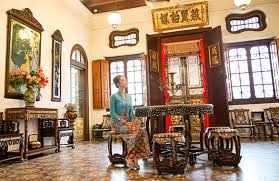 Etnikhubungankewujudan masyarakat baba dan nyonya di malaysiadan keunikan budaya hidup merekapengenalansuku kaum baba dan nyonya adalah segolongan keturunan kaum cina yang unik kedudukannya dalam kalangan kaum cina. Baba Nyonya Heritage Museum Tempat Bersejarah Di Melaka Indephedia Com