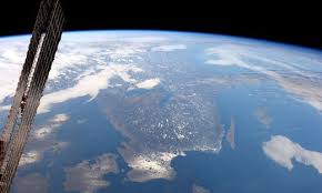This is thomas pesquet by lea.fr on vimeo, the home for high quality videos and the people who love them. Faszinierende Weltraumbilder Ein Astronaut Teilt Seinen Traum Kleinezeitung At