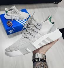 Pin By Gerardo Yegros On Accessoire Basketball Sneakers Men Fashion Adidas Sneakers Sneakers Fashion