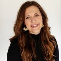 Katie Pennington's Instagram, Twitter & Facebook