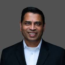 After a year-long journey of hard work and learning, I am happy to announce  that I graduated from the Wharton's Chief Technology Officer Program today. 