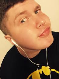 Seals "Kiss from a Rose" is the best Batman Soundtrack song ever!?