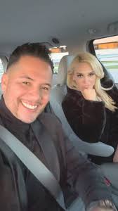 Ella, yo… ❤️ y una noche de esas que merecen ser recordadas.  @ceciliaolivarezrgv #chicago #amor #viaje #petertorreslomeli