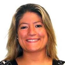 Elizabeth Guenther's Instagram, Twitter & Facebook