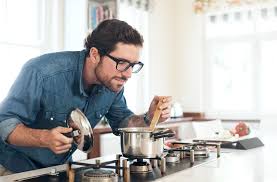 A clean kitchen essential, our ceramic spoon rest is amply sized for ladles, spatulas and serving spoons. The 7 Best Spoon Rests In 2021
